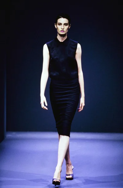 Look 10